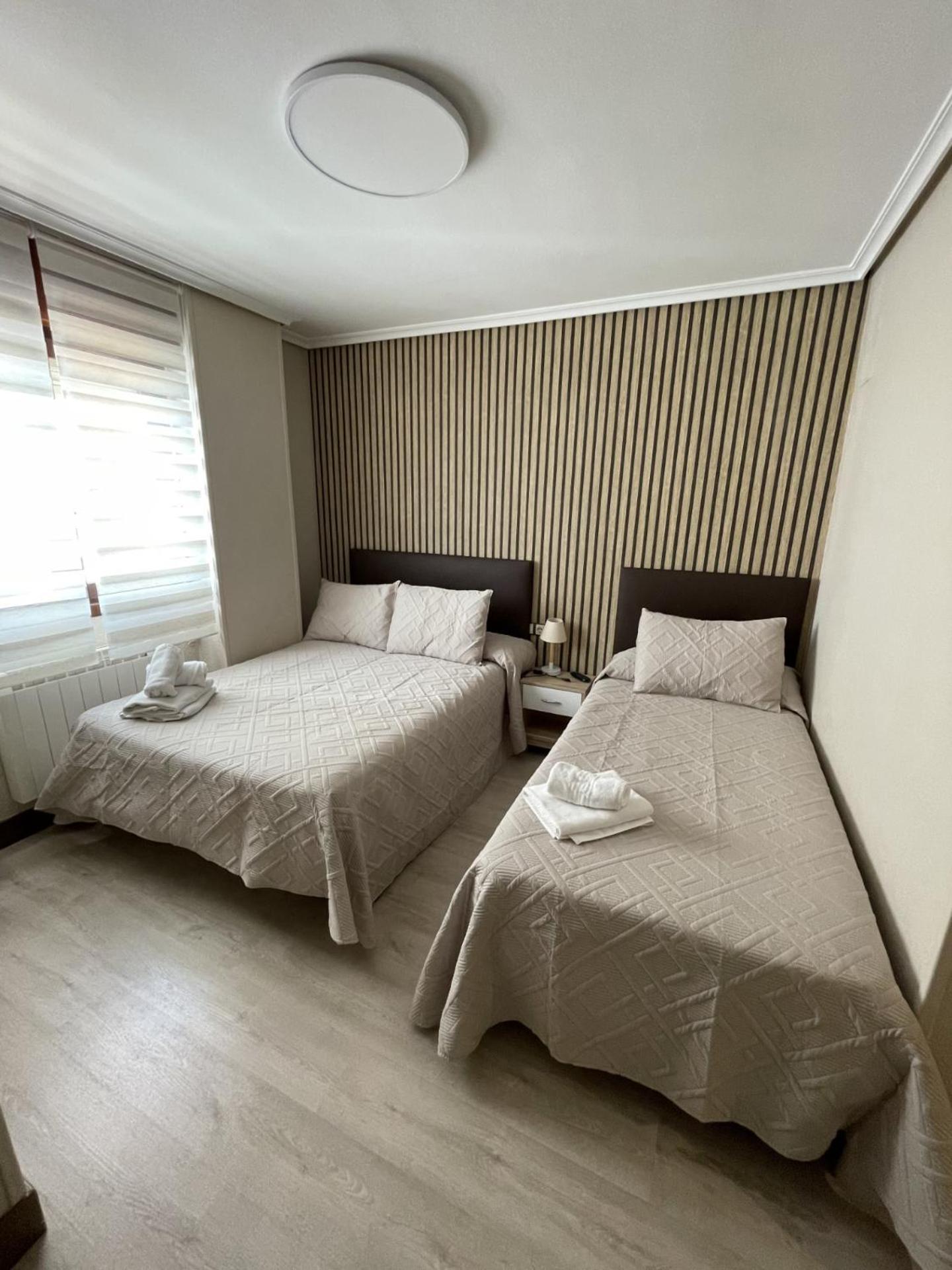 Alojamientos Rooms Catamaran Castro Urdiales Esterno foto